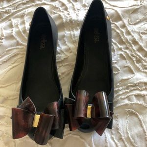 Melissa shoes size 7 black with bow